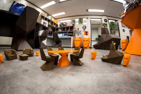 Amortech Nano-office feat. Vondom